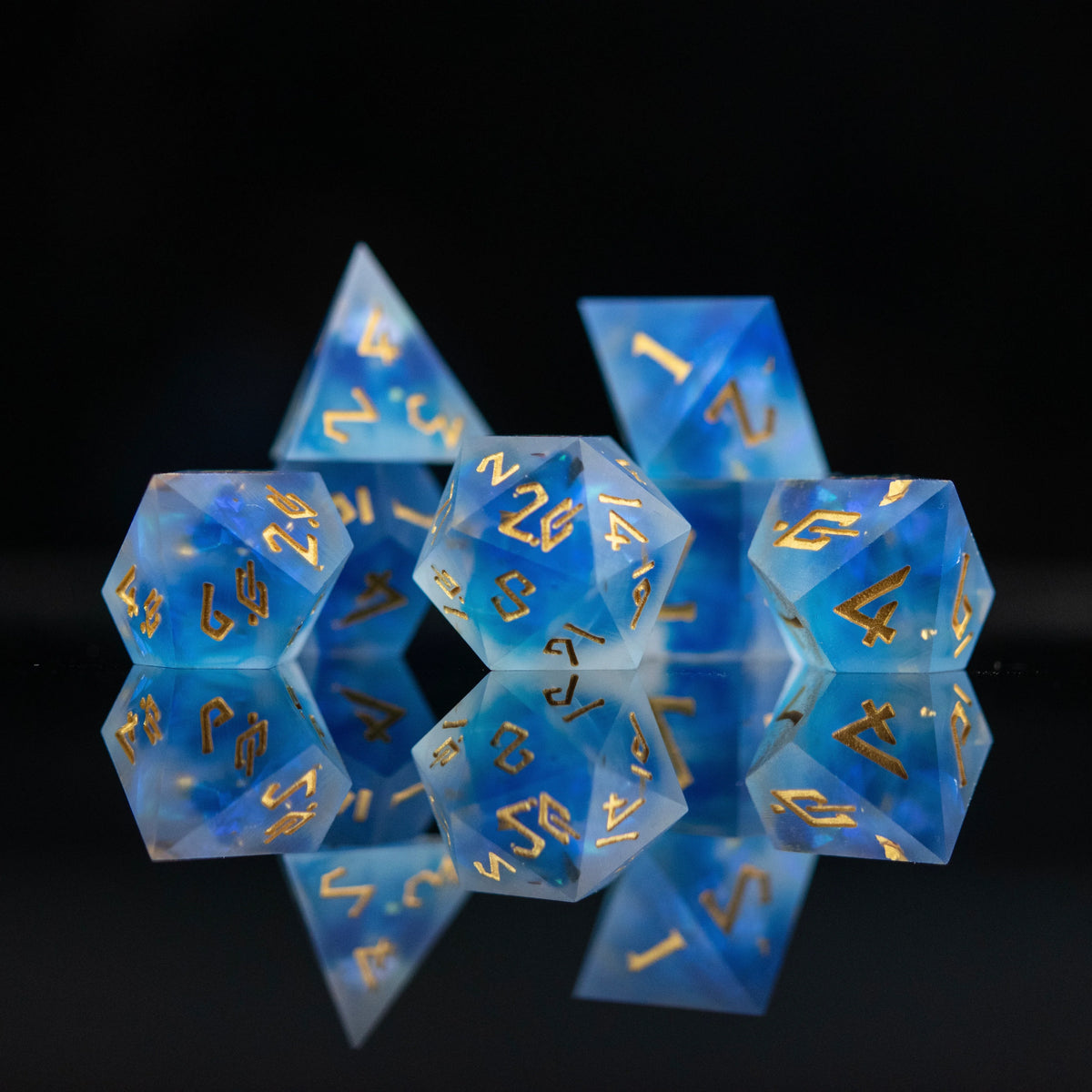 Misty Mountain - Lunar Veil Sharp-Edged - 7-set Resin Dice