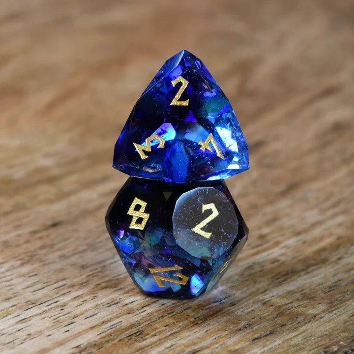 Misty Mountain - Enchanted Waters - 7-set Multifaceted Glass Dice