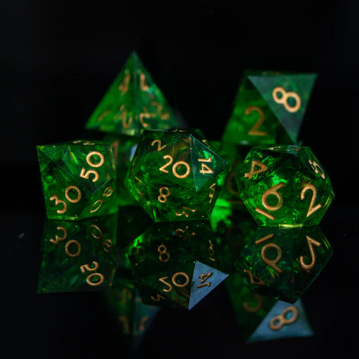 Misty Mountain - Blood of the Lich Sharp-Edged - 7-set Resin Dice