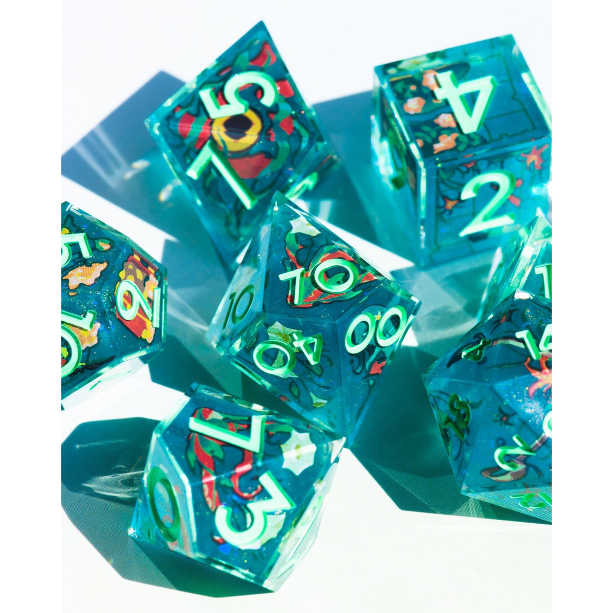 Join The Party Plant Pirates 7-Piece Iconic Dice Set